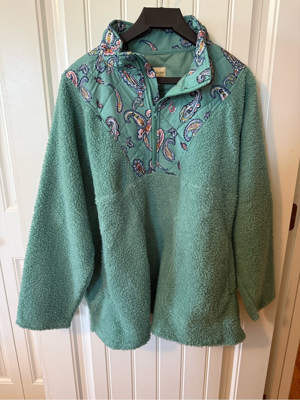 Vera Bradley Seafoam Green Paisley Yoke Teddy Pullover